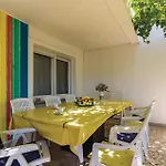 بيت للعطل Four-bedroom In Pula ميدولين