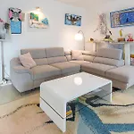 Four-bedroom In Pula