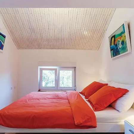 Casa vacanze Four-bedroom In Pula Medolino