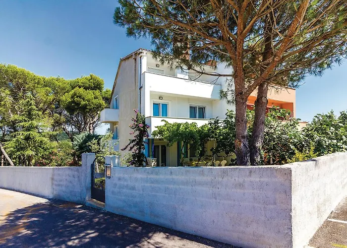 Casa vacanze Four-bedroom In Pula Medolino