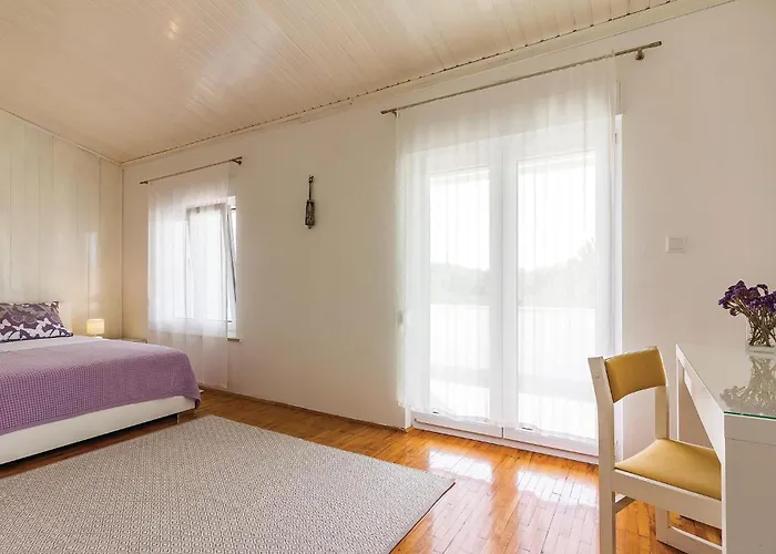 Casa vacanze Four-bedroom In Pula